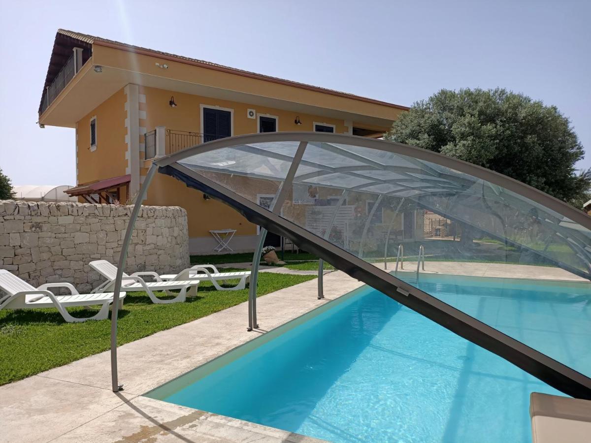 La Lantana Villa Marina di Ragusa Bagian luar foto