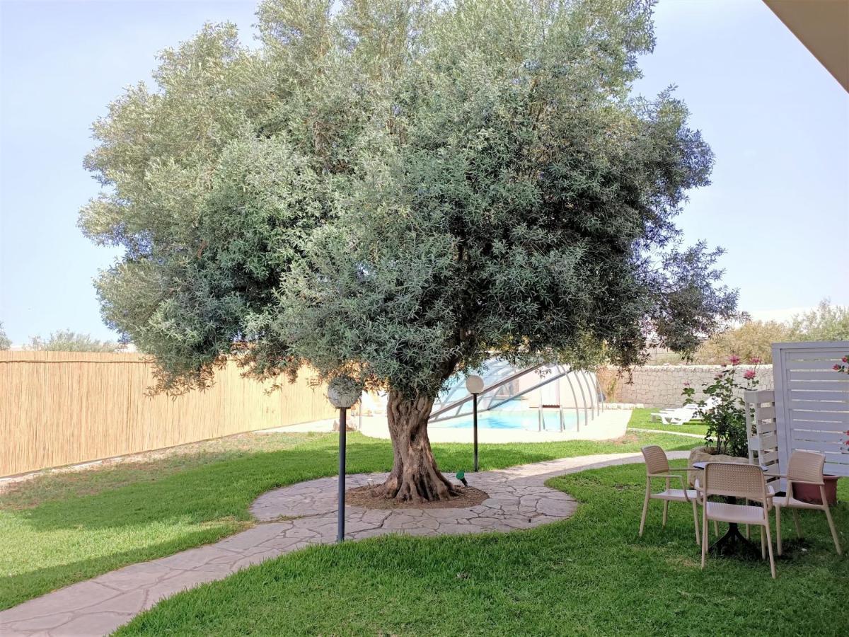 La Lantana Villa Marina di Ragusa Bagian luar foto
